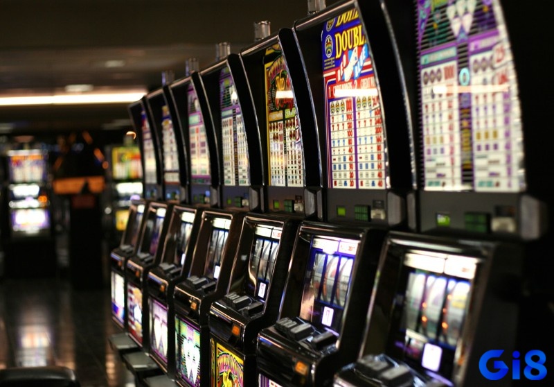 Slot machine là một trò chơi phổ biến được yêu thích với luật chơi casino đơn giản nhất