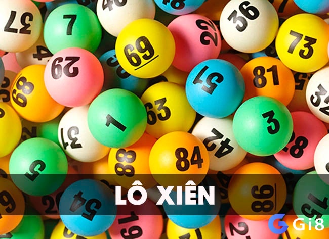 Người chơi gi8 đang phân tích cách tính tỷ lệ ăn lô xiên theo từng loại xiên để lên chiến lược cược hiệu quả